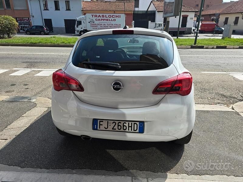 Usata Opel Corsa Cosmo 116 CV (85 kW) 2016 Bianco Coupé