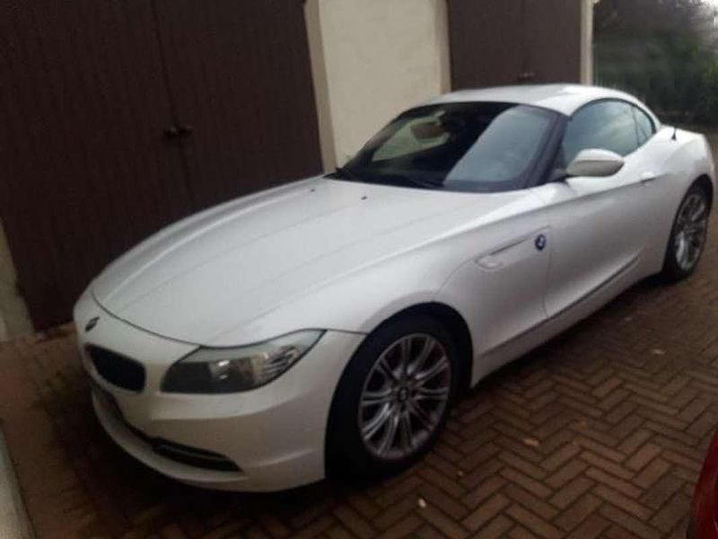 Usata BMW Z4 204 CV (150 kW) 2011 Bianco Cabrio