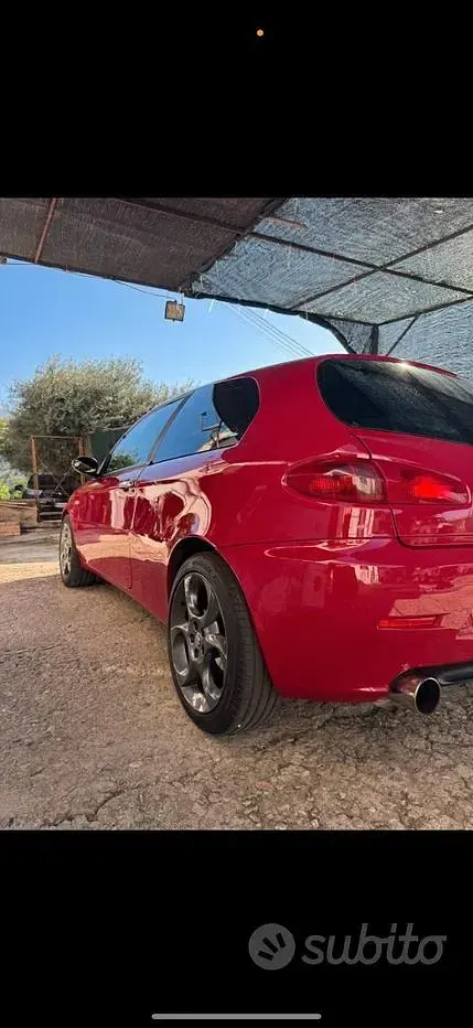 Usata Alfa Romeo 147 150 CV (110 kW) 2006 Utilitaria