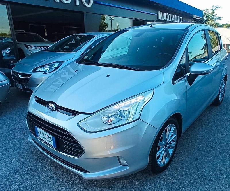Usata Ford B-MAX Titanium 95 CV (69 kW) 2015 Argento Monovolume