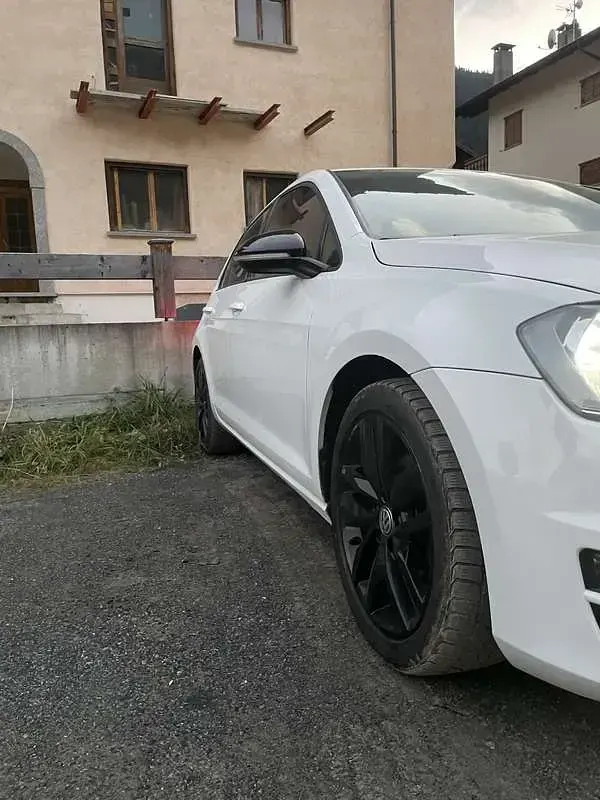 Usata VW Golf VII 90 CV (66 kW) 2013 Berlina
