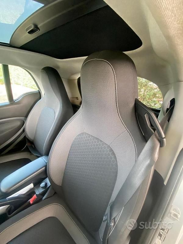 Usata Smart ForTwo Electric Drive Pure 60 kW (82 CV) 2021