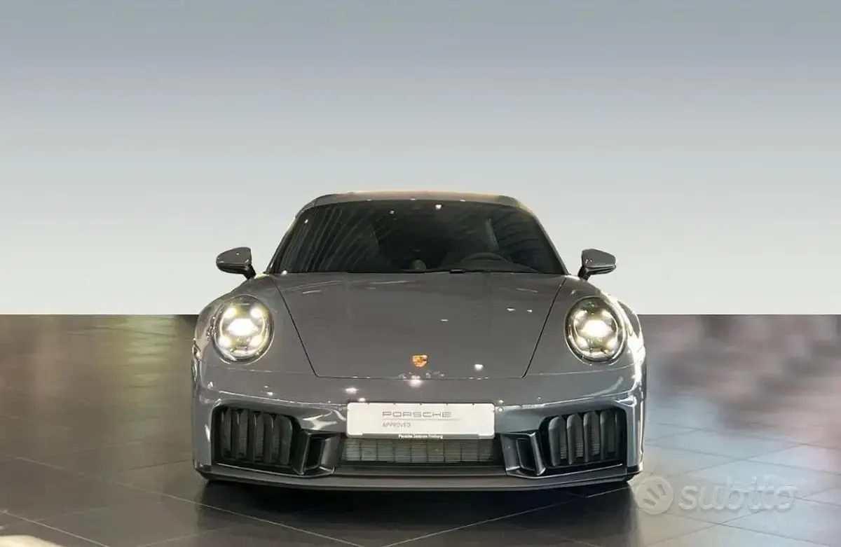 Nuova Porsche 911 Carrera GTS 541 CV (397 kW) 2025 Grigio Coupé