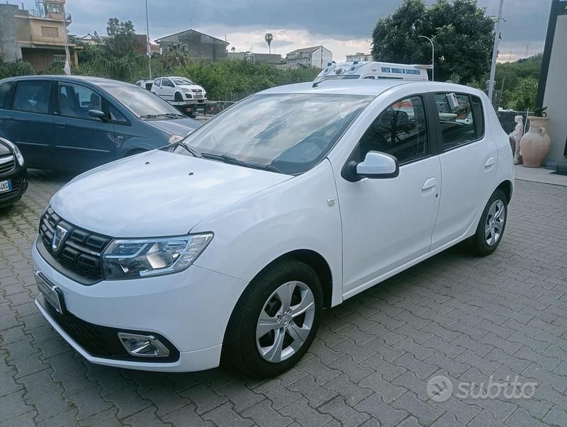 Usata Dacia Sandero Comfort 75 CV (55 kW) 2021 Bianco Utilitaria