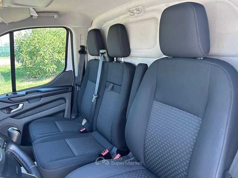 Usata Ford Transit Custom 129 CV (94 kW) 2019 Bianco Berlina