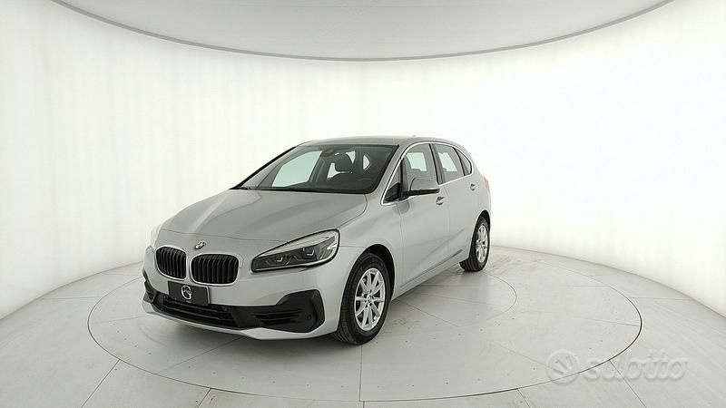 Grigio Usata 2019 BMW 216 Station wagon | 18.800 € - Immagine 1/4