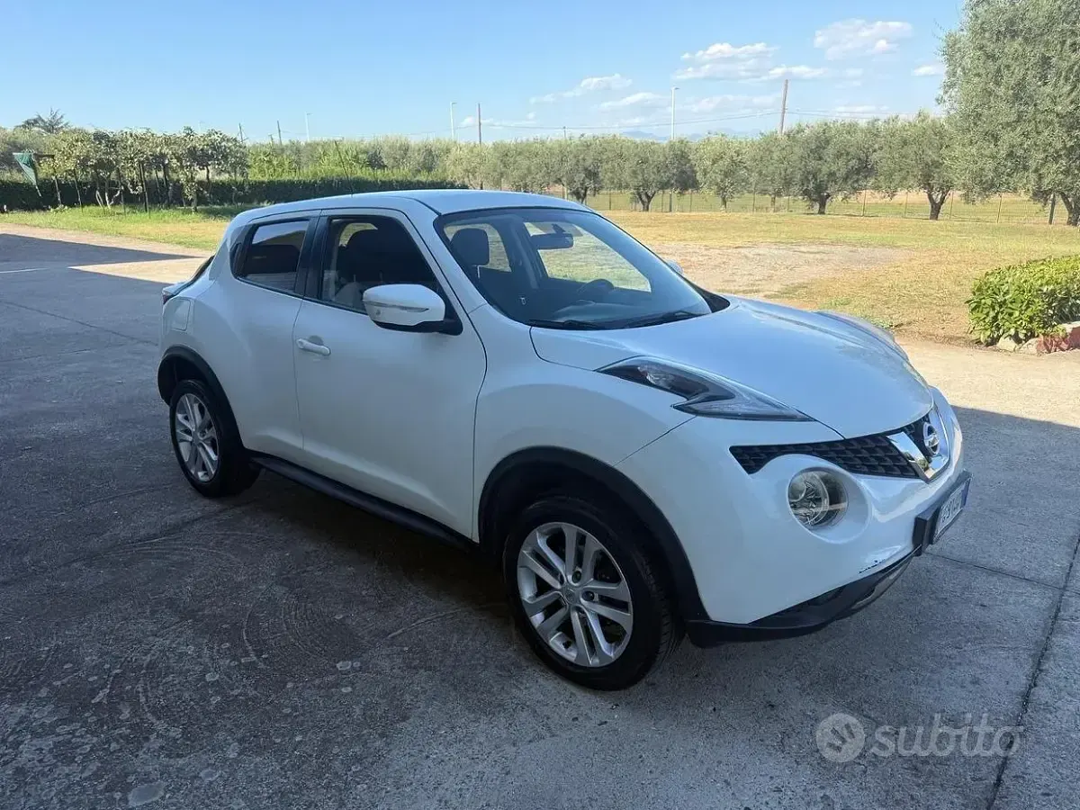 Usata Nissan Juke Visia 116 CV (85 kW) 2017 Bianco SUV