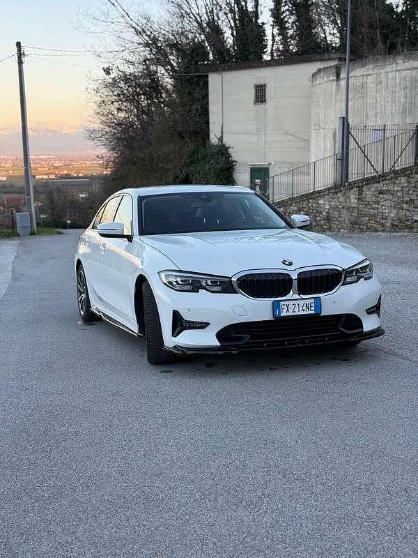 Usata BMW 320 Sport Line 190 CV (139 kW) 2019 Berlina