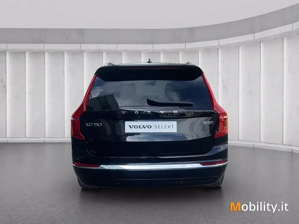 Nuova Volvo XC90 Ultimate 250 CV (183 kW) 2025 SUV