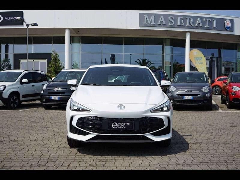 Nuova MG MG3 Comfort 116 CV (85 kW) 2025 Dover white Utilitaria