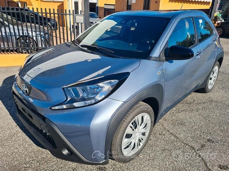 Nuova Toyota Aygo X Active 72 CV (52 kW) 2026 SUV