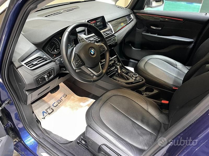Usata BMW 225 Active Tourer Luxury Line 136 CV (100 kW) 2017 Blu/azzurro Monovolume