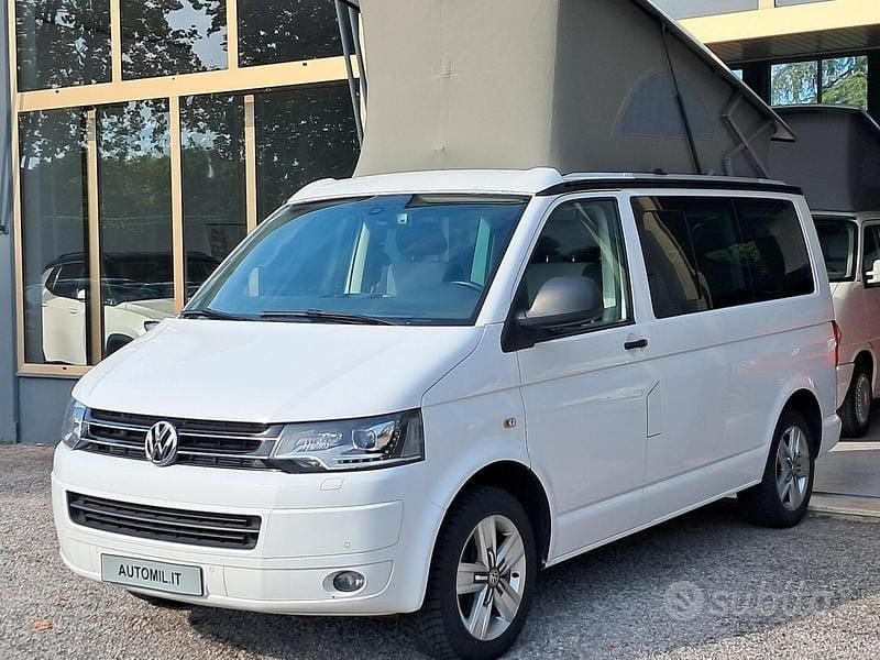 Usata VW California Beach 140 CV (102 kW) 2013 Grigio Furgone