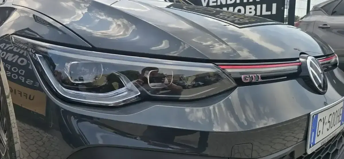 Usata VW Golf VIII GTI Clubsport 300 CV (220 kW) 2022 Grigio Berlina