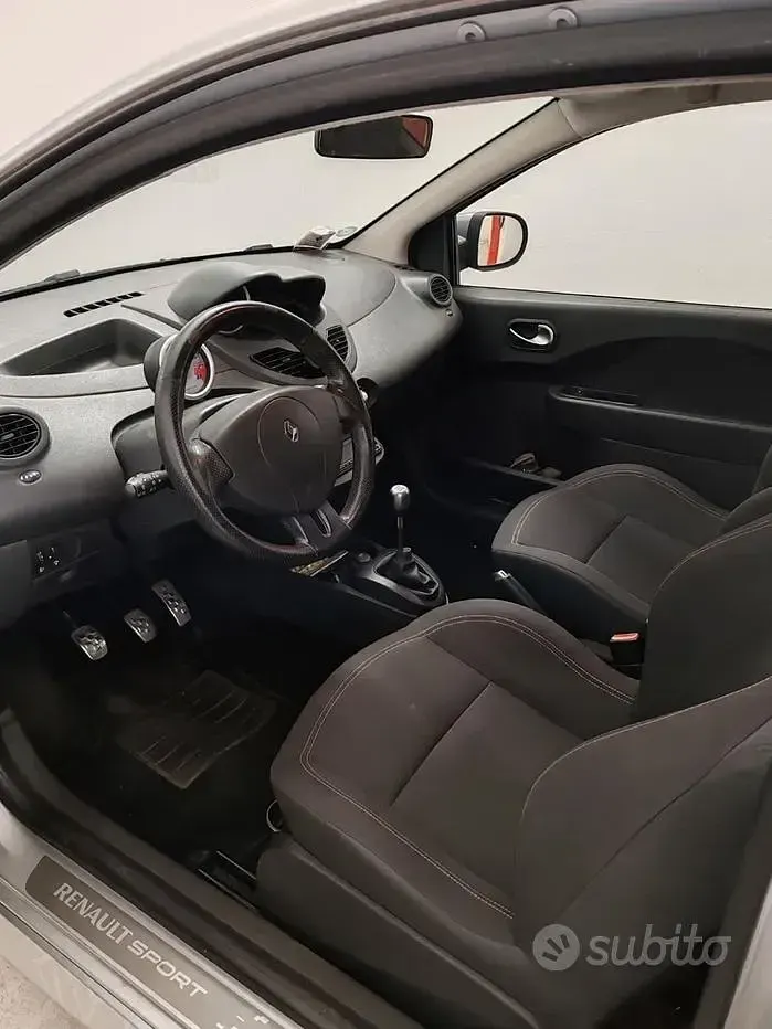 Usata Renault Twingo R.S. 133 CV (97 kW) 2010 Grigio Utilitaria