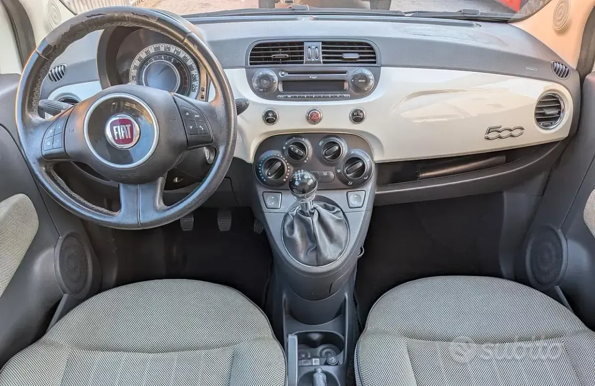 Usata Fiat 500 Lounge 69 CV (50 kW) 2009 Bianco Cabrio