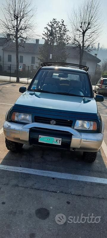 Usata Suzuki Vitara 96 CV (70 kW) 1998 Berlina