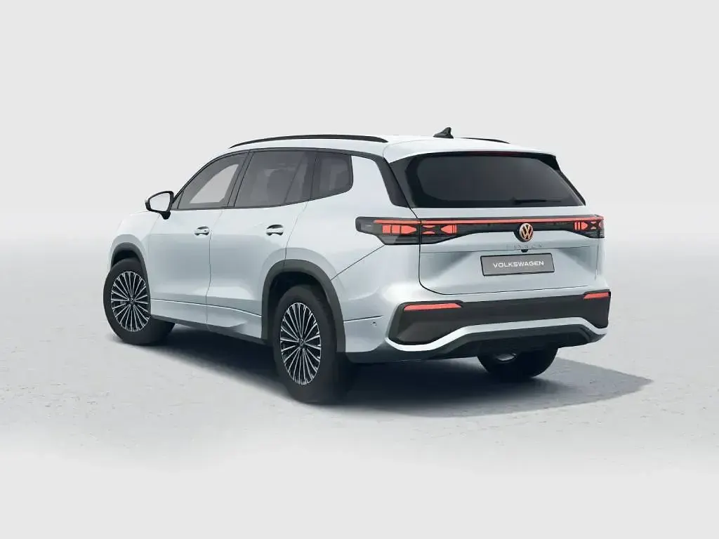 Nuova VW Tayron Edition 150 CV (110 kW) 2026 Dolomite silver metallizzato SUV