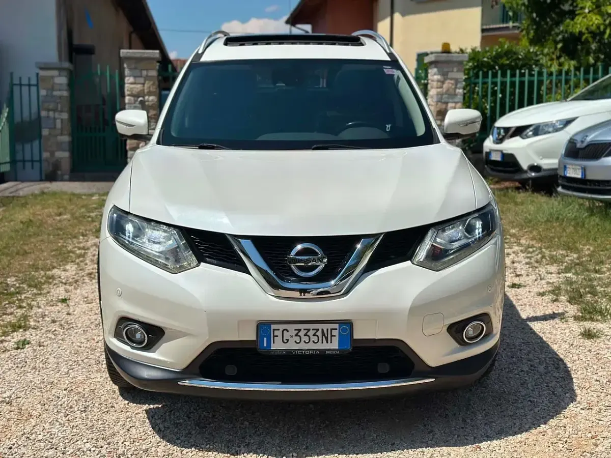 Usata Nissan X-Trail Tekna 130 CV (95 kW) 2016 Bianco SUV