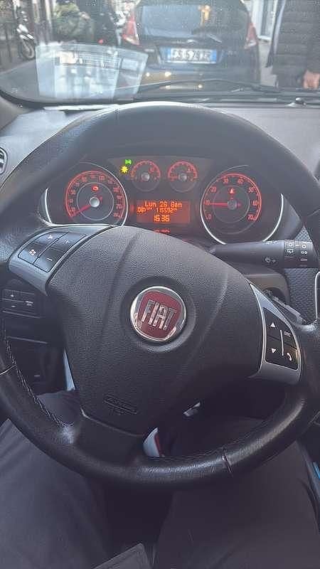 Usata Fiat Punto Evo Active 65 CV (47 kW) 2009 Utilitaria