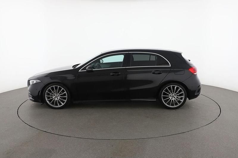 Usata Mercedes A180 Premium 115 CV (84 kW) 2020 Nero