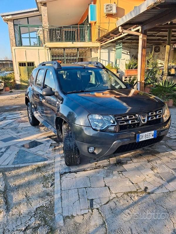 Usata Dacia Duster 2014 Grigio SUV