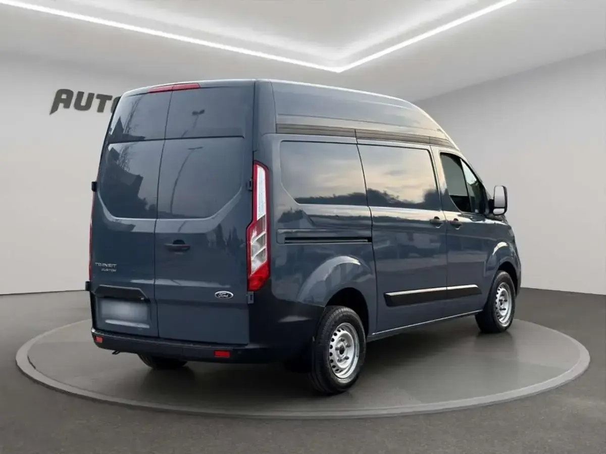 Usata Ford Transit Custom Trend 131 CV (96 kW) 2020 Grigio Furgone