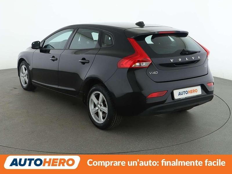 Usata Volvo V40 Kinetic 120 CV (88 kW) 2018 Nero Station wagon