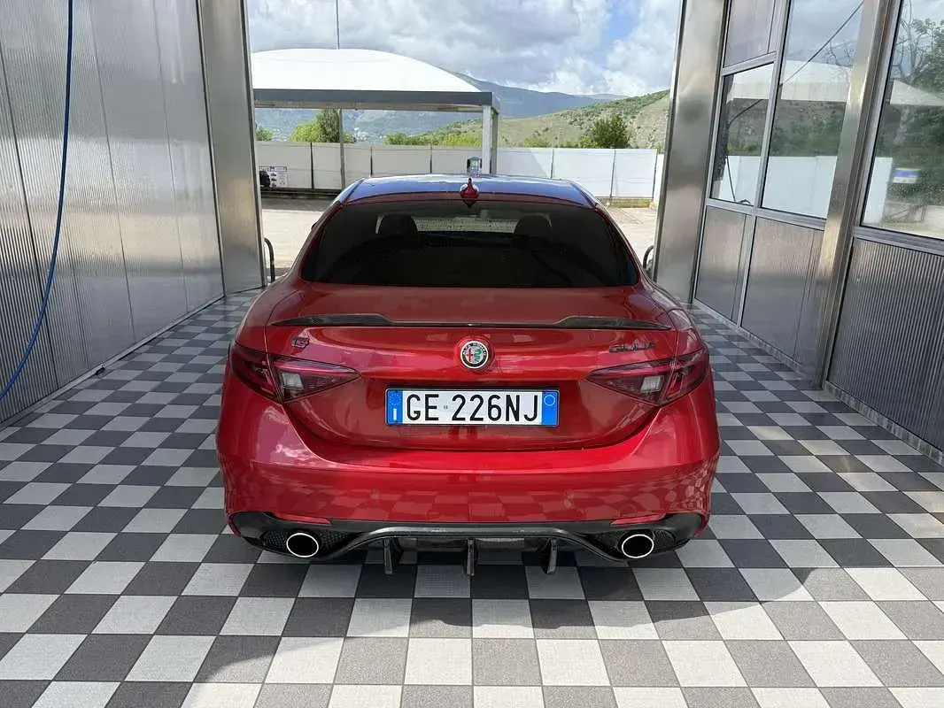 Usata Alfa Romeo Giulia Ti 280 CV (205 kW) 2021 Berlina