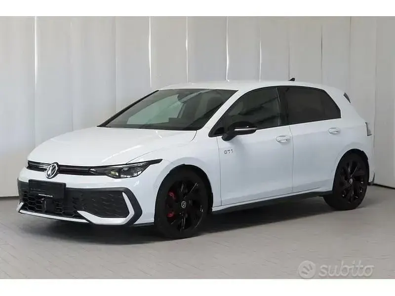 Usata VW Golf VIII GTI 265 CV (194 kW) 2025 Bianco Berlina