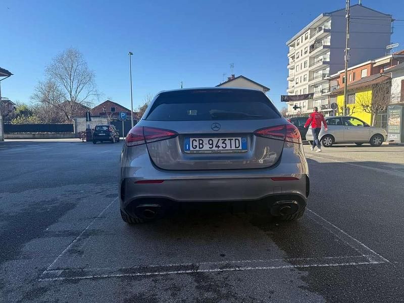 Usata Mercedes A250 Premium 224 CV (164 kW) 2020 Grigio Berlina