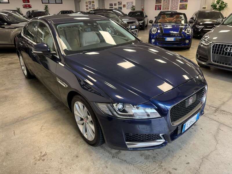 Other Usata 2016 Jaguar XF Prestige Tre volumi | 12.000 € - Immagine 1/4