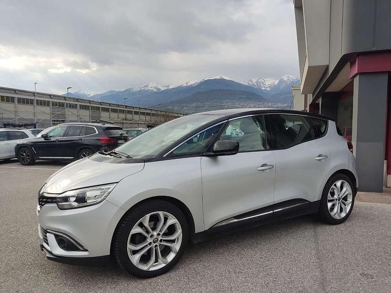 Usata Renault Scénic IV 150 CV (110 kW) 2020 Grigio Monovolume