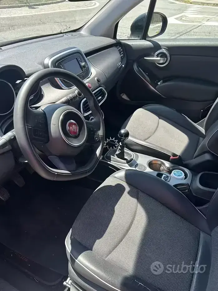Usata Fiat 500X 110 CV (80 kW) 2016 Nero SUV