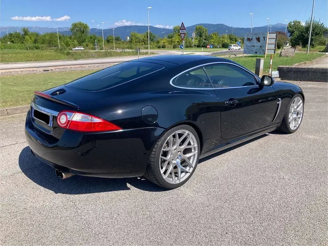 Usata Jaguar XK 298 CV (219 kW) 2009 Nero Coupé