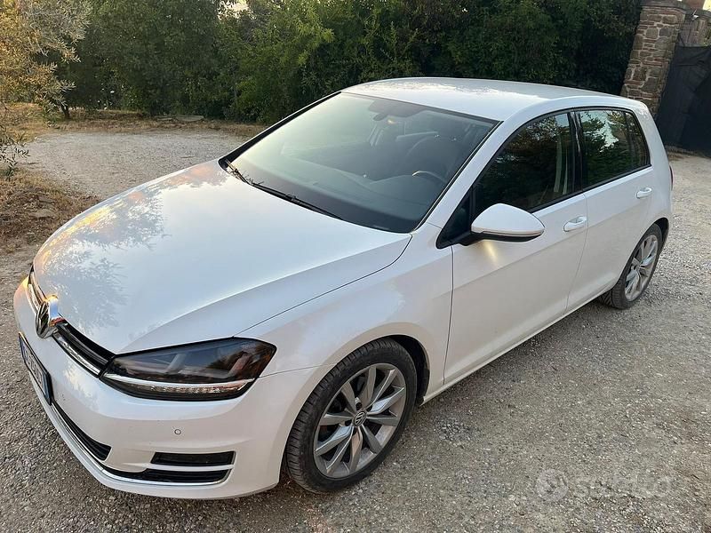 Usata VW Golf VII Comfortline 122 CV (89 kW) 2014 Bianco Berlina