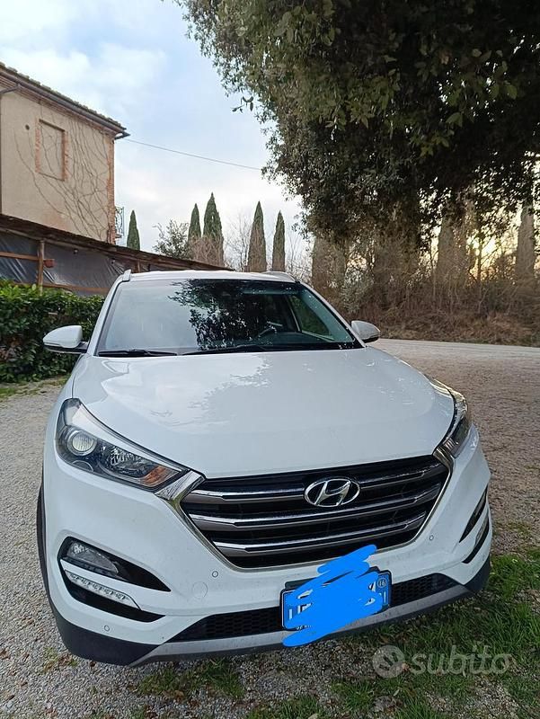 Usata Hyundai Tucson 116 CV (85 kW) 2016 Bianco SUV