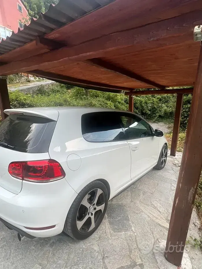 Usata VW Golf VI GTI 210 CV (154 kW) 2011 Coupé