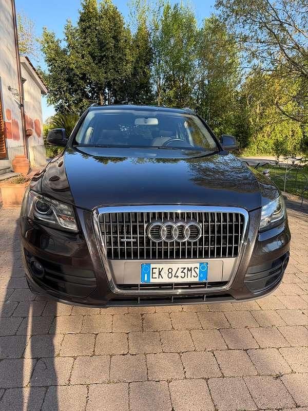 Usata Audi Q5 Advanced Plus 170 CV (125 kW) 2011 Nero SUV