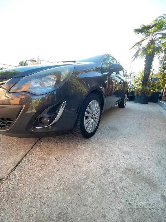 Usata Opel Corsa 86 CV (63 kW) 2014 Grigio Utilitaria