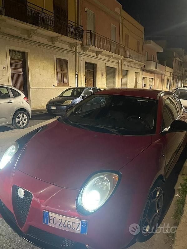 Usata Alfa Romeo MiTo 120 CV (88 kW) 2010 Rosso Utilitaria