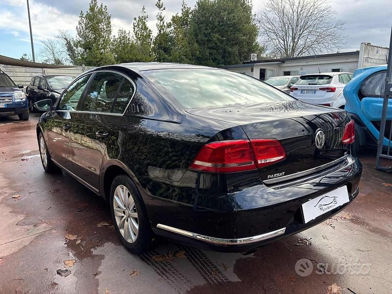 Usata VW Passat Comfortline 105 CV (77 kW) 2011 Nero Berlina