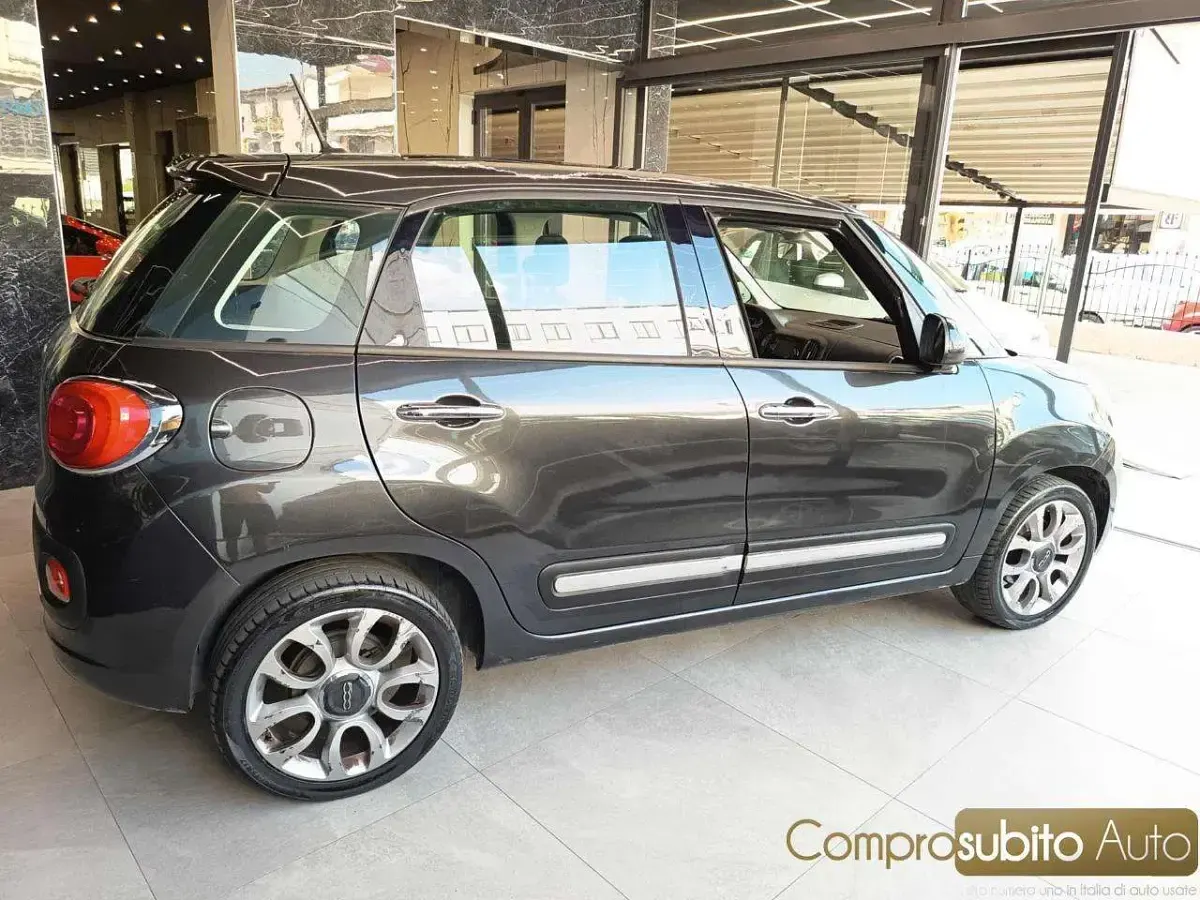 Usata Fiat 500L Business 95 CV (69 kW) 2015 Grigio scuro Monovolume