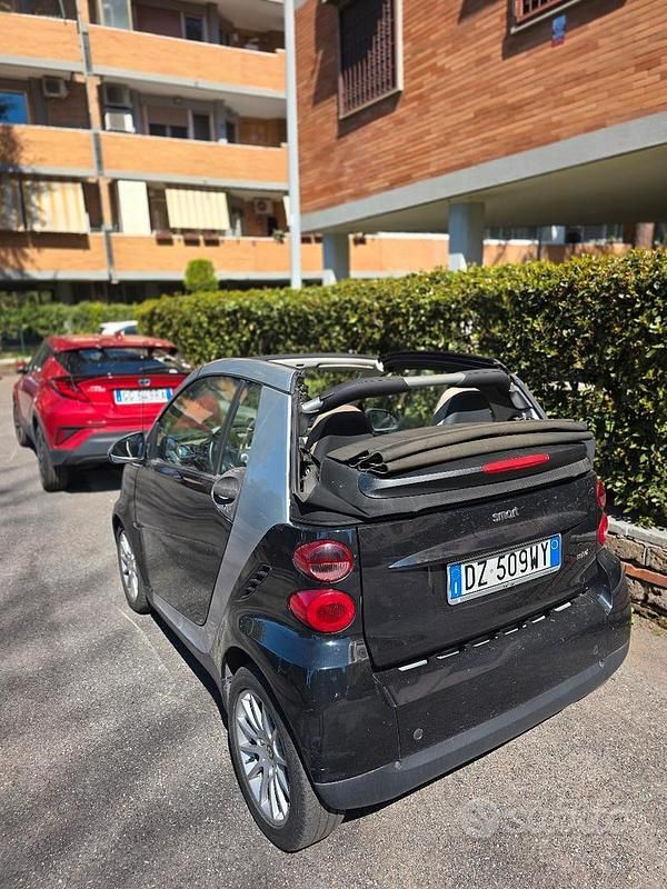 Usata Smart ForTwo Cabrio 71 CV (52 kW) 2010 Nero Cabrio