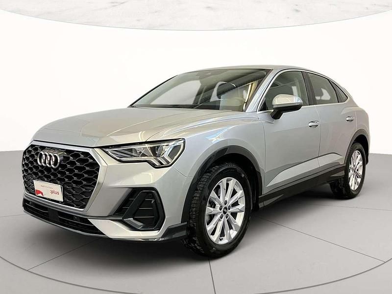 Argento fioretto metallizzato Usata 2021 Audi Q3 Sportback SUV | 32.900 € (Buon prezzo) - Immagine 1/4