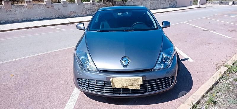 Usata Renault Laguna Coupé 235 CV (172 kW) 2009 Grigio Coupé