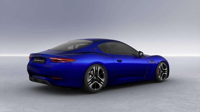 Nuova Maserati Granturismo 300 kW (408 CV) 2025 Blu/azzurro Coupé