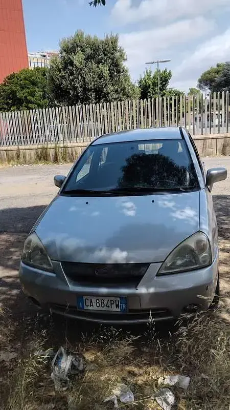 Usata Suzuki Liana GLX 103 CV (75 kW) 2003 Grigio Berlina