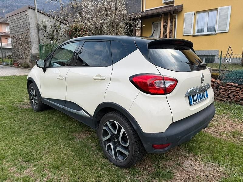 Usata Renault Captur 90 CV (66 kW) 2014 SUV