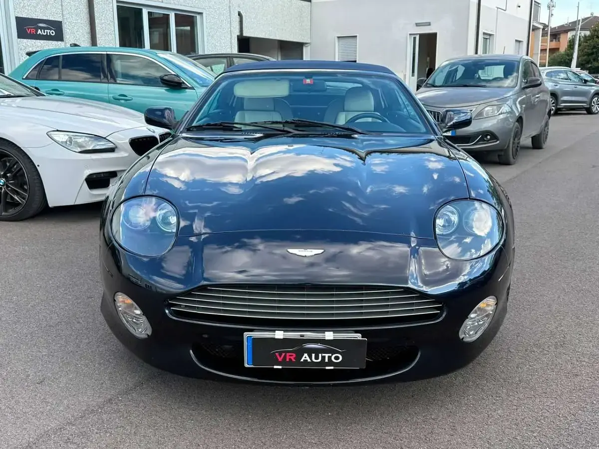 Usata Aston Martin DB7 416 CV (305 kW) 2001 Blu/azzurro Cabrio